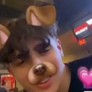 Meet your Posher, Nathaniel